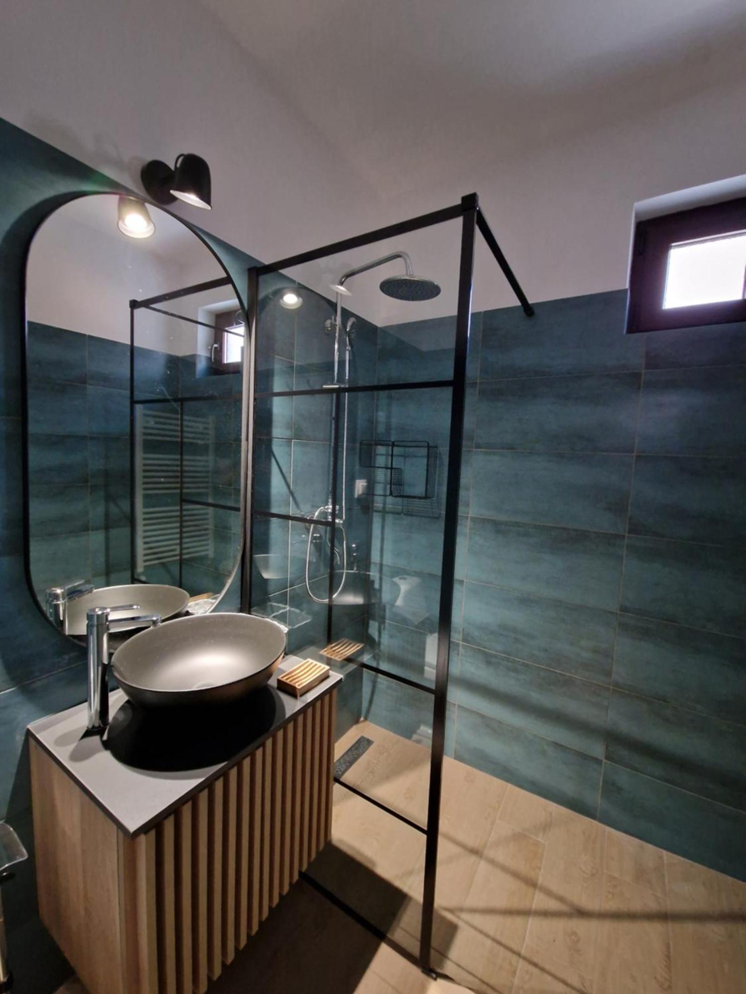 Maximus Apartments ซิวิโชอารา ภายนอก รูปภาพ