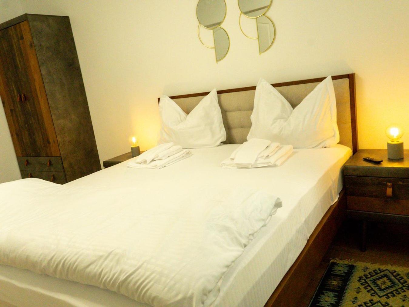 Maximus Apartments ซิวิโชอารา ภายนอก รูปภาพ